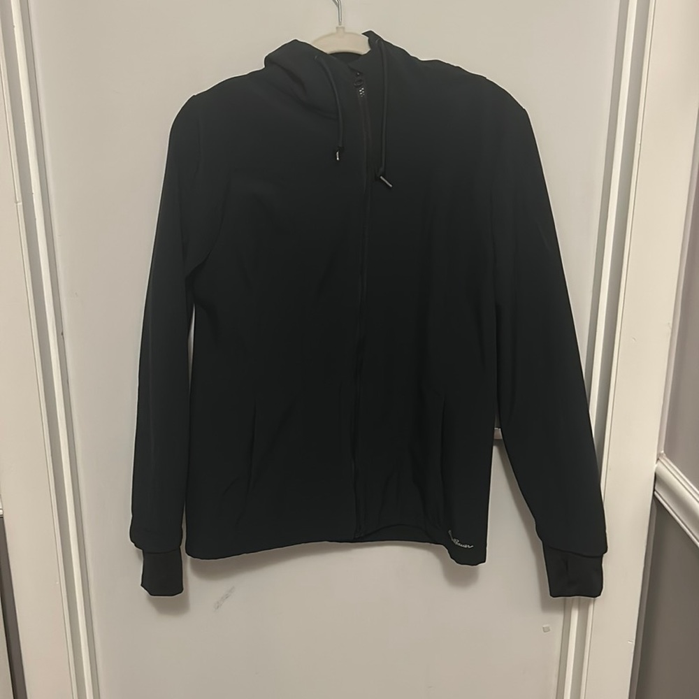 EDDIE BAUER SIZE MEDIUM